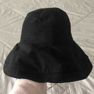 Black and Cream Reversible Summer Bucket/Fisherman Hat for Women